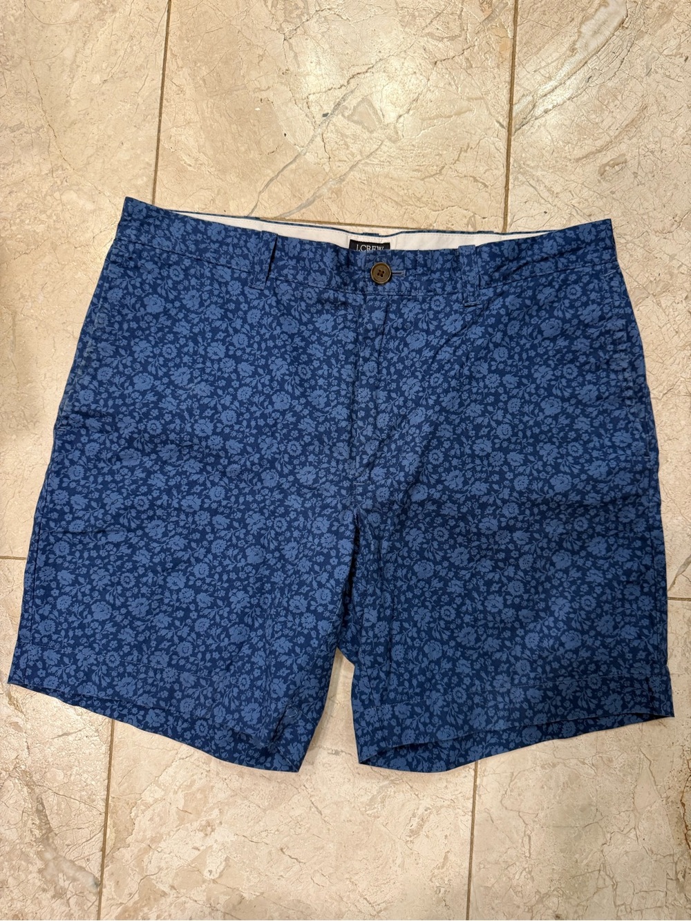 J. Crew men’s Reade Shorts in Blue Floral